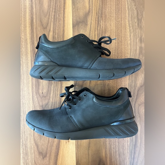 Louis Vuitton Black Damier Fastlane Sneaker - Picture 3 of 5